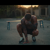 Destino | Short film | By Aleix Prat   . Un proyecto de Publicidad, Cine, vídeo, televisión, Dirección de arte, Marketing, Vídeo, Sound Design, Redes Sociales, Marketing Digital, Realización audiovisual, Postproducción audiovisual, Marketing de contenidos y YouTube Marketing de Aleix Prat - 01.04.2024