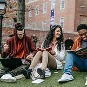 Mi proyecto del curso: Creación de personajes para novelas. Un progetto di Scrittura, Narrativa, Scrittura di narrativa fiction e Scrittura creativa di javier almonte - 05.04.2024