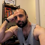 Learning about myself through Photography. Un proyecto de Fotografía de Bo Chicoine - 07.04.2024
