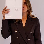 Editorial Blair Brand: Powerfull womans in the ordinary society. Fashion Design project by Ana Luiza Dolata - 12.18.2023