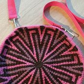 Mi proyecto del curso: Introducción al tapestry. Un progetto di Design di accessori, Pattern design, Fiber Art, Uncinetto e Textile Design di marcelakvale - 16.04.2024