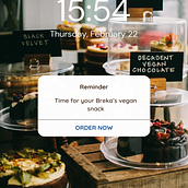 Coffee shop vegan products' advertisement for Instagram Stories. Design gráfico, Marketing, e Marketing de conteúdo projeto de Fernanda Mirancos - 14.03.2024