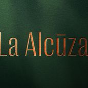 Aceite La Alcuza. Een project van  Ontwerp,  Br e ing en identiteit van Eva Navarro Soler - 17.04.2024