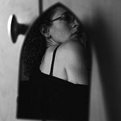 Il mio progetto del corso: Fotografia intimista: crea immagini autentiche e suggestive. Un projet de Photographie, Photographie smartphone, Photographie de portrait, Photographie artistique , et Autoportrait photographique de Denise Sanna - 17.04.2024