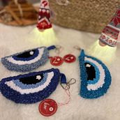 I am trying the work with different fabrics, yarns and techniques. Nowadays, I amd trying the combine weaving and punch needle techniques.. Embroider, Weaving, and Punch Needle project by SEDEF TEKİN - 04.21.2024