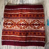 Mi proyecto del curso: Tejido de punto con la técnica jacquard. Un progetto di Design di accessori, Fashion design, Fiber Art, DIY, Maglia e Textile Design di myriam toledo - 22.04.2024