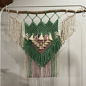 My project for course: Macramé: Tie Stories Together. Accessor, Design, Arts, Crafts, Interior Design, Decoration, Fiber Arts, Macramé, and Textile Design project by valeria galluzzi - 04.21.2024