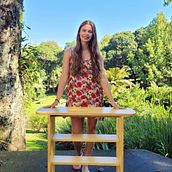 Estante pra minha futura casinha em Outubro! . Un projet de Artisanat, Décoration d'intérieur , et Menuiserie de Tabea Vichel - 19.03.2024