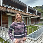 Il mio progetto del corso: Vestiti a uncinetto ricchi di colore e texture. Fashion Design, Crochet, and Textile Design project by Laura Poma - 04.25.2024