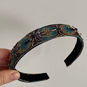 My project for course: Beaded Embroidery: Create Hair Accessories. Accessor, Design, Arts, Crafts, Jewelr, Design, Fashion Design, Embroider, DIY, and Textile Design project by kristinamorekvas - 04.28.2024