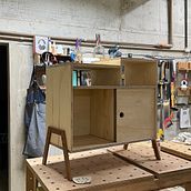 Meu projeto do curso: Design e construção de móveis para iniciantes. Arts, Crafts, Furniture Design, Making, Interior Design, DIY, and Woodworking project by Luiz Alfredo Vieira Sales - 04.22.2024