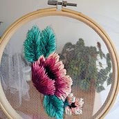 Mi proyecto del curso: Bordado freestyle sobre tul para principiantes. Accessor, Design, Embroider, Botanical Illustration, and Textile Design project by Florencia Kennel - 05.01.2024