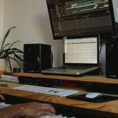 Mí música para productos audiovisuales. Música, e Cinema, Vídeo e TV projeto de andresfelipec2005 - 20.06.2023