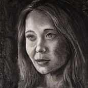 Mein Abschlussprojekt für den Kurs: Künstlerisches Porträt mit Kohlestift: die Atmosphäre. Projekt z dziedziny Trad, c, jna ilustracja,  Sztuki piękne,  R, sunek, Portret, R, sunek realist, czn,  R, sunek art, st i czn użytkownika Christoph Speck - 05.05.2024