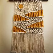 My project for course: Basic Macramé: Knot Nature-Inspired Tapestries. Un progetto di Macramè e Textile Design di ewa_almsgard - 09.05.2024