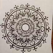 Il mio progetto del corso: L'arte del mandala: disegna motivi geometrici Ein Projekt aus dem Bereich Zeichnung und Fotografie von Elena Francescconi - 12.05.2024