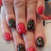 My project for course: Introduction to Nail Art. Design, Traditional illustration, Painting, Pattern Design, and Decorative Painting project by boneadaniela - 05.12.2024