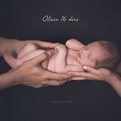 Fotografía newborn. Photograph, Portrait Photograph, Studio Photograph, Lifest, le Photograph & Interior Photograph project by Yolanda Martínez Fernández - 04.20.2024