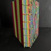 Libros hecho a mano. Arts, Crafts, Paper Craft, and Bookbinding project by Lori Crespo - 06.01.2024