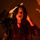 Meu projeto do curso: Introdução ao styling de moda (Inspiração: rock anos 90). Un projet de St , et lisme de Carolina Morena Torres - 04.06.2024