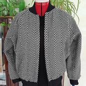 Mi proyecto del curso: Corte y confección de una cazadora bomber desde cero , JESSICA MUNOZ. Un progetto di Modellistica e confezione sartoriale di Jessica Munoz - 08.06.2024