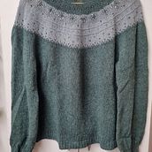 Mi proyecto del curso: Diseño y tejido de punto con mostacillas de colores Ein Projekt aus dem Bereich Erweiterungsentwicklung, Weben, Stricken und Textildesign von Carolina Carranza - 04.05.2024