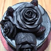 Meu projeto do curso: Cake design floral: crie obras de arte comestíveis. Een project van  Ontwerp y DIY van Rodrigo Kirst - 12.06.2024