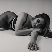 Mi proyecto del curso: Dirección de modelos para fotografía Ein Projekt aus dem Bereich Fotografie, Modefotografie, Porträtfotografie und Studiofotografie von Manuel Gamboa - 26.06.2024