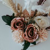 My project for course: Centerpiece Design with Dried and Preserved Flowers. Interior Design, Landscape Architecture, Decoration, DIY, Floral, and Plant Design project by christiazi - 06.30.2024