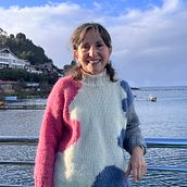 Mi proyecto del curso: Diseño y tejido de prendas con la técnica de intarsia. Fashion Design, Fiber Arts, DIY, Knitting, and Textile Design project by Ivonne inostroza - 07.04.2024