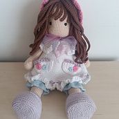 Mi proyecto del curso: Elaboración de muñecas amigurumi románticas. Un progetto di Artigianato, Design di giocattoli, Fiber Art, Uncinetto, Amigurumi e Textile Design di crislymb - 05.07.2024