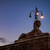 Vieni, dolce notte. Photograph, Portrait Photograph, Digital Photograph, Outdoor Photograph, Lifest, le Photograph, and Self-Portrait Photograph project by Roberto Di Stefano - 07.06.2024