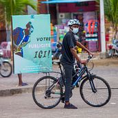 Panneau Mobile (Services de publicité à vélo). Un progetto di Marketing di Cédric TOKPONSI - 08.07.2024
