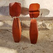 Meu projeto do curso: Design de joias em madeira e prata. Un progetto di Design di accessori, Artigianato e Design di gioielli di Cláudia Silva de Carvalho e Silva - 14.07.2024