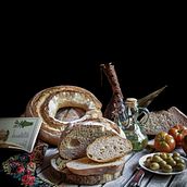 Mi proyecto del curso: Fotografía dark mood para proyectos gastronómicos. Een project van Culinaire fotografie, Fotografie voor Instagram, Food St y ling van carmenhernandezortega01 - 15.07.2024