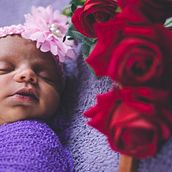 My project for course: Newborn Photography 101: Capture Their First Moments. Photograph, Fine-Art Photograph, Studio Photograph, Digital Photograph, and Portrait Photograph project by kiran_alaka - 07.17.2024