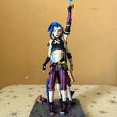 Jinx and Mylo - Arcane. Un proyecto de Escultura de Camila Seeck - 19.07.2024