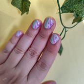 Mi proyecto del curso: Introducción al nail art. Design, Traditional illustration, Painting, Pattern Design, and Decorative Painting project by Rake Medina - 07.20.2024