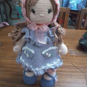 Mi proyecto del curso: Elaboración de muñecas amigurumi románticas Ein Projekt aus dem Bereich H, werk, Spielzeugdesign, Weben, Crochet, Amigurumi und Textildesign von Evelyn Muñoz Villegas - 16.07.2024