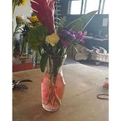 Mi proyecto del curso: Diseño de arreglos con flores de temporada. Un proyecto de Diseño de interiores, Paisajismo, Decoración de interiores, DIY, Diseño floral y vegetal de lalita48 - 26.07.2024