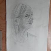 My project for course: Graphite Drawing Techniques for Planar Portraiture. Un proyecto de Bellas Artes, Bocetado, Dibujo, Dibujo de Retrato, Dibujo realista y Dibujo artístico de isha drew - 29.07.2024