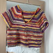 My project for course: Top-Down: One-Piece Crocheted Garments. Fashion Design, Fiber Arts, DIY, Crochet, and Textile Design project by leelumayag - 08.04.2024