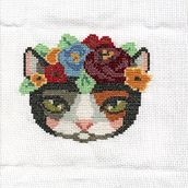 Meu projeto do curso: Ponto-cruz moderno com efeito fotográfico. Un proyecto de Bordado, Tejido y Diseño textil de Carol Cunha - 04.08.2024