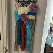 Mi proyecto del curso: Introducción al latch hooking y locker hooking. Un progetto di Interior Design, Fiber Art e Textile Design di fabiola.ramirez.norero - 07.08.2024