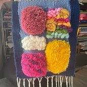 My project for course: 3D Weaving and Yarn Trimming for Wall Hangings. Accessor, Design, Arts, Crafts, Interior Decoration, Fiber Arts, Weaving, and Textile Design project by lillapajer - 08.11.2024