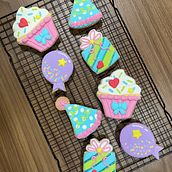 Mi proyecto del curso: Diseño de galletas de cumpleaños. Baking project by Miriam Sire - 08.11.2024