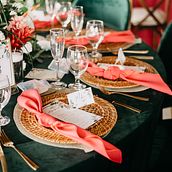 Mi proyecto del curso: Los secretos del Table Styling: el arte de la buena mesa Ein Projekt aus dem Bereich Innendesign und Innenarchitektur von Oscar Sanchez - 04.08.2024