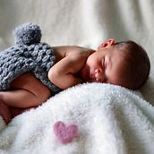 Mi proyecto del curso: Introducción a la fotografía newborn. Photograph, Portrait Photograph, Studio Photograph, Lifest, le Photograph & Interior Photograph project by fermrojas97 - 07.12.2024
