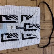 My project for course: Crochet Pattern Design: Find Your Signature Style. Un progetto di Design di accessori, Pattern design, Fiber Art, DIY, Uncinetto e Textile Design di Lucia Mogale - 29.08.2024