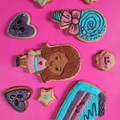 Mi proyecto del curso: Decoración de galletas con royal icing para principiantes. Design, Painting, and DIY project by k_suit - 08.28.2024